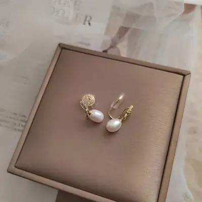 Freshwater Pearl Earrings 18K Gold Niche Mosquito Incense Plate Ear Clip