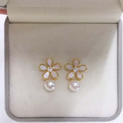 Korean Style Pearl Flower Earrings 18k Gold Filled