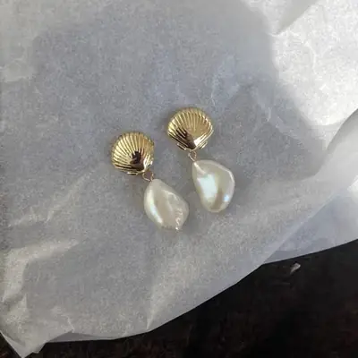 French Romantic Pearl Earrings Silver Pin Retro Baroque