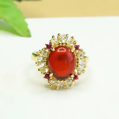 Aiyu Red Amber Claw Setting Ring for Women