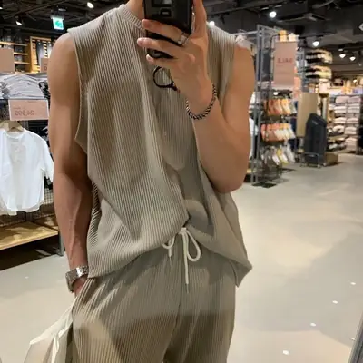 Men Ice Silk Sleeveless Vest & Trousers Set