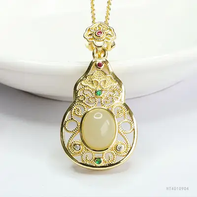 Guan Yu Jade Pendant Necklace Clear Water Gourd Gold