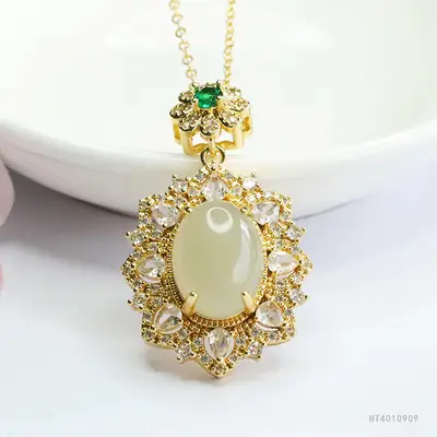 Guan Yu Jade Pendant Necklace Clear Water Jade Jewelry