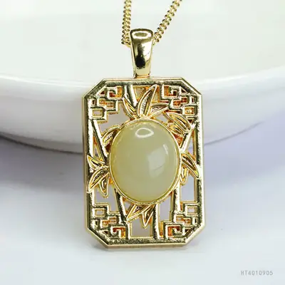 Guan Yu Jade Pendant Necklace Clear Water Jade Gold