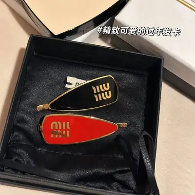 Miumu Women's Red Alloy Hairpin Clip