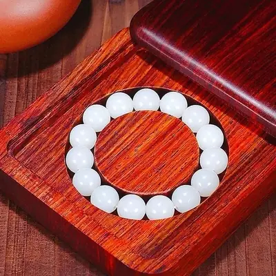 White Jade Single Circle Bracelet for Women