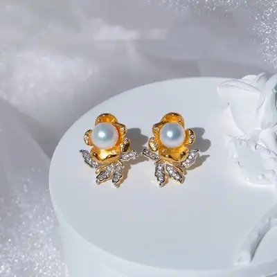 Ding Dong Pearl Earrings Gold Plated Natural Freshwater
