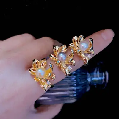 Gold Lotus Pearl Ring Set for Women Elegant Niche