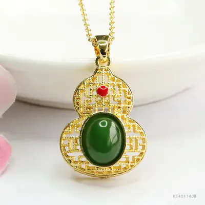 Guan Yu Jade Pendant Necklace for Women Spinach Green Jasper Gourd