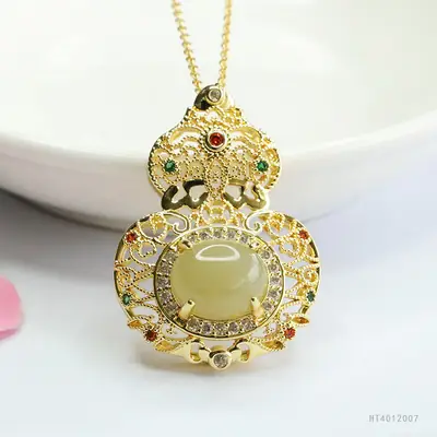 Guan Yu Hetian Jade Necklace Clear Water Jade Pendant
