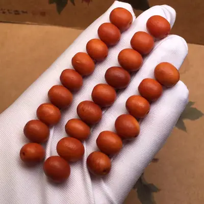 Natural beeswax jujube beads wax rich and full old beeswax Wen play accessories Ketang jewelry origin supply wholesale