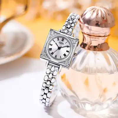 Gedi Women's Quartz Watch Small Square Plate Light Luxury