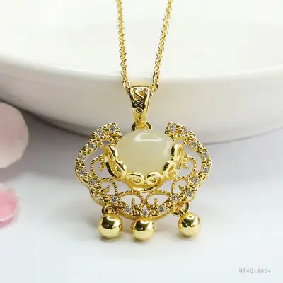 Guan Yu Hetian Jade Necklace for Women Clear Water Jade
