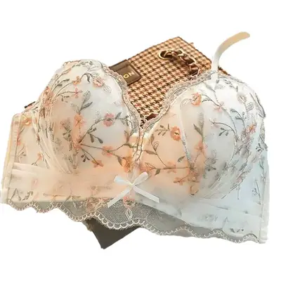 Black Floral Wireless Push Up Bra for Women