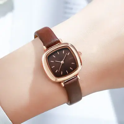 Women's Gedi Retro Square Watch Red Leather Band