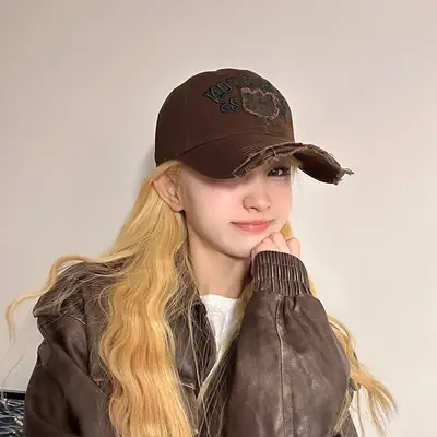 Women Red Boston Top Hat with Embroidery