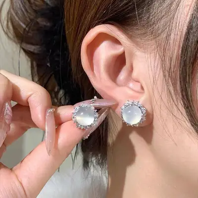 Green Chalcedony Earrings Silver Needle National Style All-Match