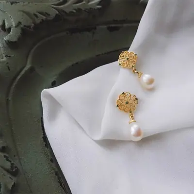 Vintage Pearl Earrings with Diamond Flower Drop