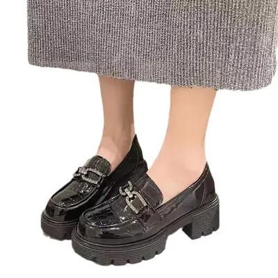 Black Leather Slip-On Women's Thick Soled Loafers 2024