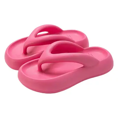 Thick-Soled Flip-Flops for Women with a Stepping-On-Clouds Feel, Summer 2026 New Model, Non-Slip Outdoor Beach Sandals for Women