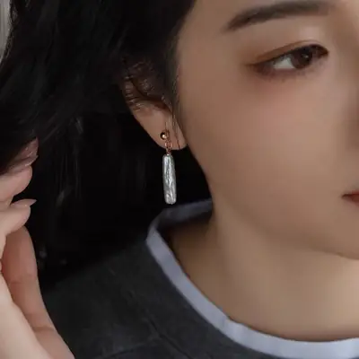 Women's Silver Pearl Earrings Retro High-Quality