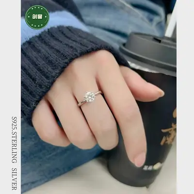 S925 Sterling Silver 6 Claw Moissanite Ring Women