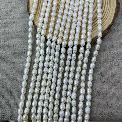 Natural Freshwater Pearl Bracelet 4-5mm Strong Light
