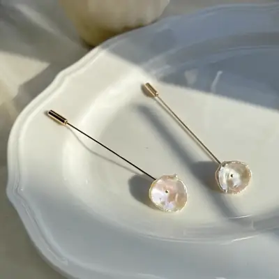 Natural Petal Pearl Pin Brooch for Women