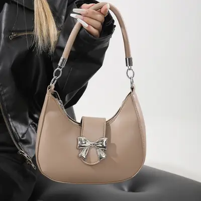 Beige Korean Style Shoulder Bag 2024