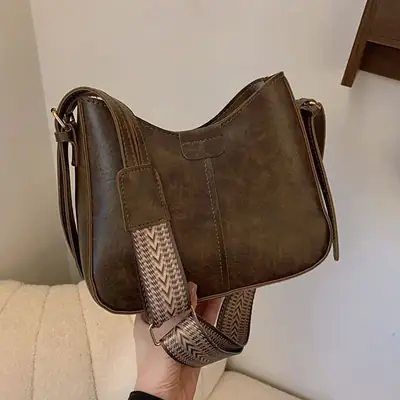 Retro Brown Leather Shoulder Bag with Wide Strap