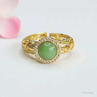 Guan Yu Jade Ring Green Crystal Set
