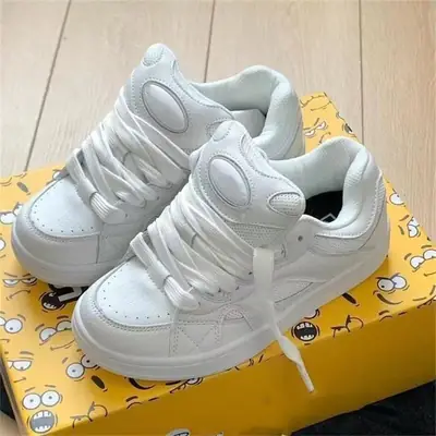 Women White Retro Sneakers Niche Design High-Value Casual