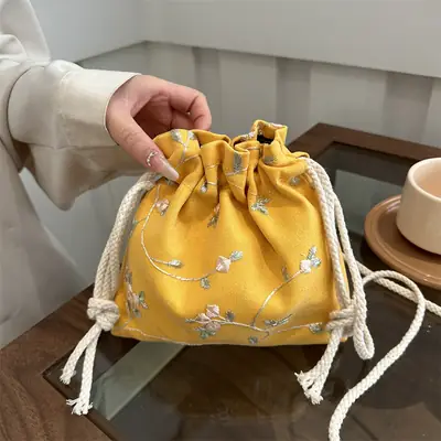 Women's Black Drawstring Shoulder Messenger Bag 2024