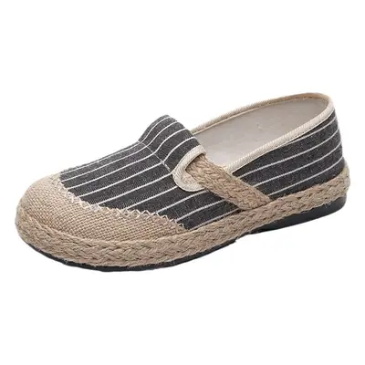 Spring 2025 New Old Beijing Cloth Shoes Breathable Mother Shoes Soft Sole Non-slip Casual Women's Shoes Slip-on Women's Shoes