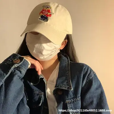 Bear Soft Beige Baseball Cap with Face Mask