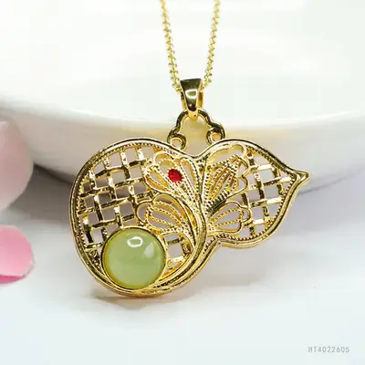 Guan Yu Jade Pendant Necklace Gold Vintage