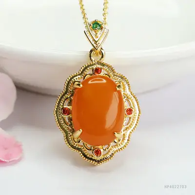 Guan Yu Natural Amber Pendant Full Honey Old Beeswax Necklace