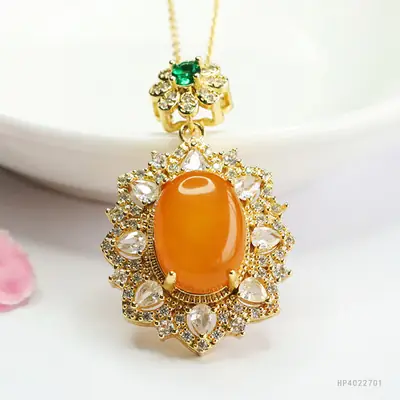 Natural Amber Pendant Necklace with Honey Wax Design