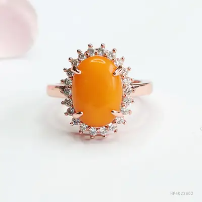 Guan Yu Natural Amber Ring Full of Honey Wax for Women