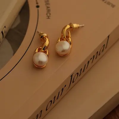 Luxury French Pearl Earrings for Women