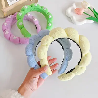 White Cloud Soft Headband with Sponge Twist Design