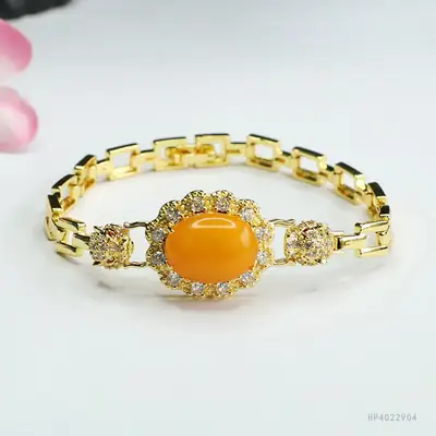 Guan Yu Natural Amber Bracelet Full Diamond Leopard Head Gold