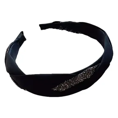 Black Rhinestone Hair Band with Twist Clamp