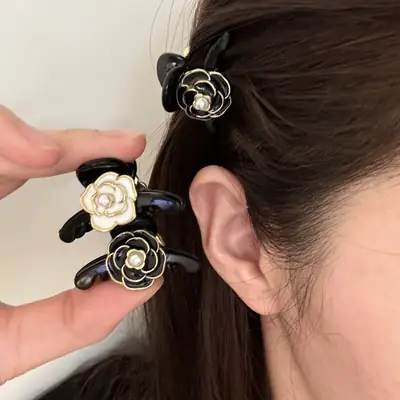 Camellia Pearl Hairpin for Women Black Rose Design