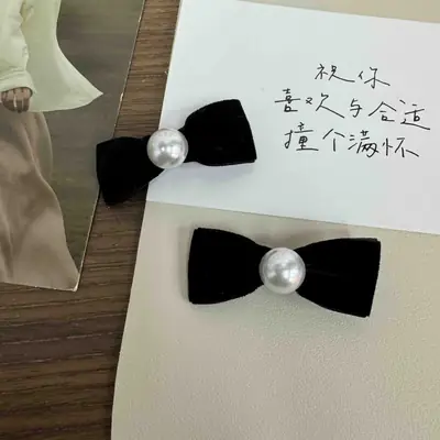 Velvet Bow Pearl Hairpin French Retro Side Clip Bangs Clip Small Chanel-Style Hair Accessory Versatile
