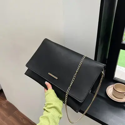 Pink Chain Clutch Bag for Women 2024