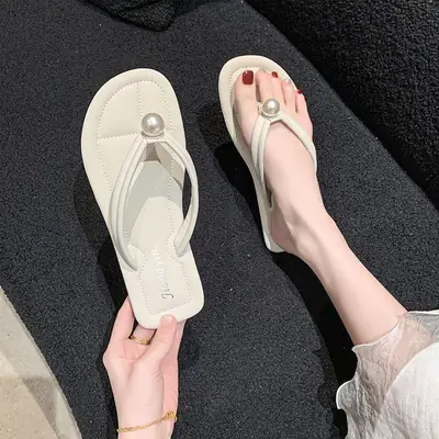 Pearl Pearl Slip On Women's Sandals White