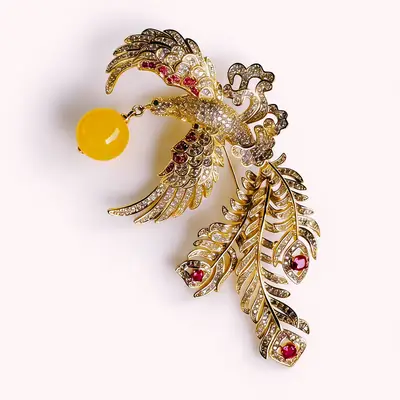Russian Beeswax Chicken Fat Brass Brooch 12mm