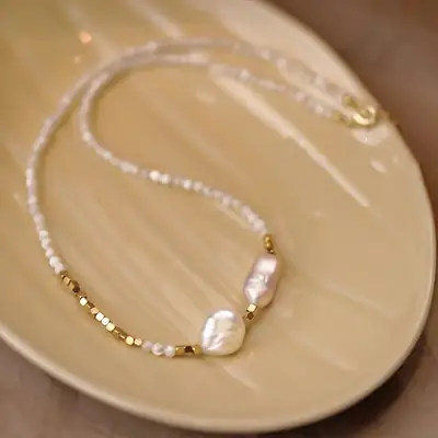 Pearl Clavicle Necklace with Gold Plated Beads