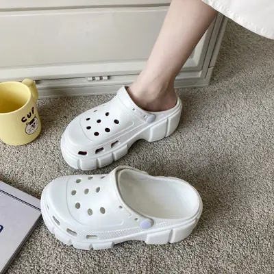 Pink Hole Shoes for Kids Summer Beach Wear